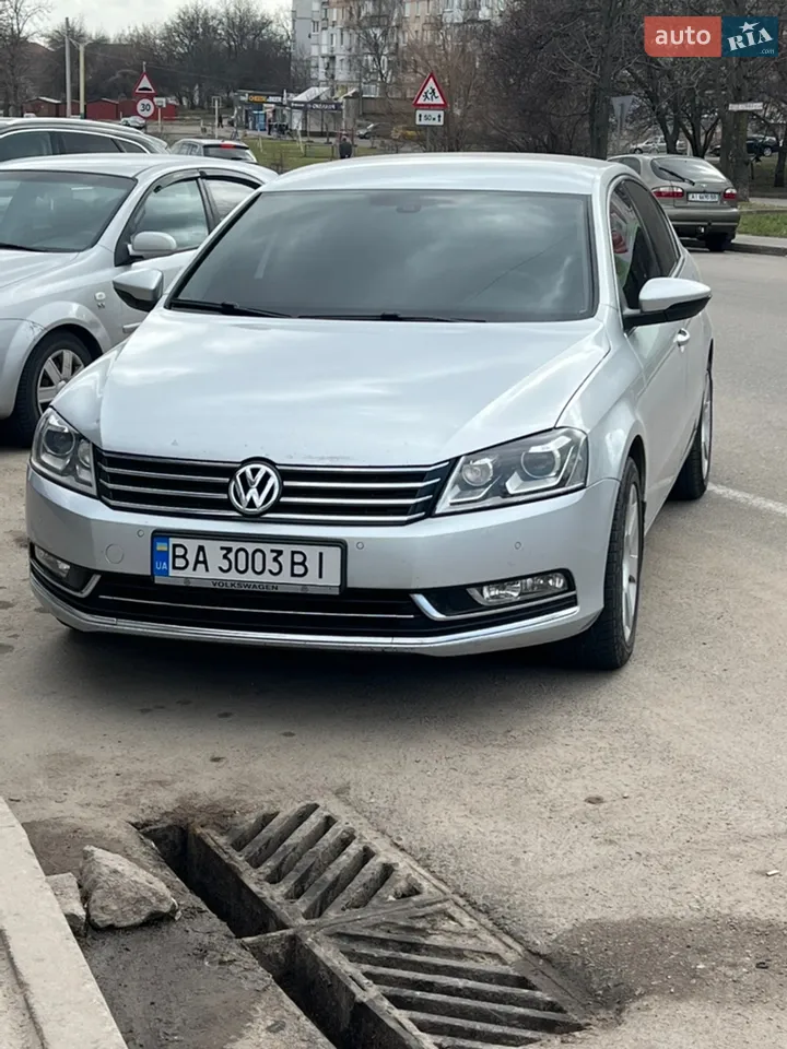 2013 Volkswagen Passat - мініатюра 14