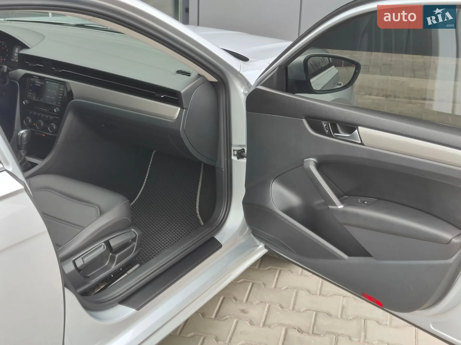 2021 Volkswagen Passat - мініатюра 14