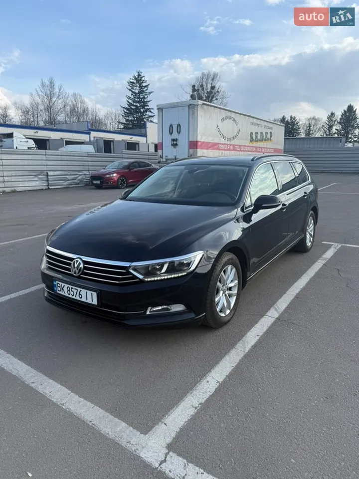 2018 Volkswagen Passat - мініатюра 13