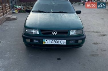 Седан Volkswagen Passat 1994 в Тетієві