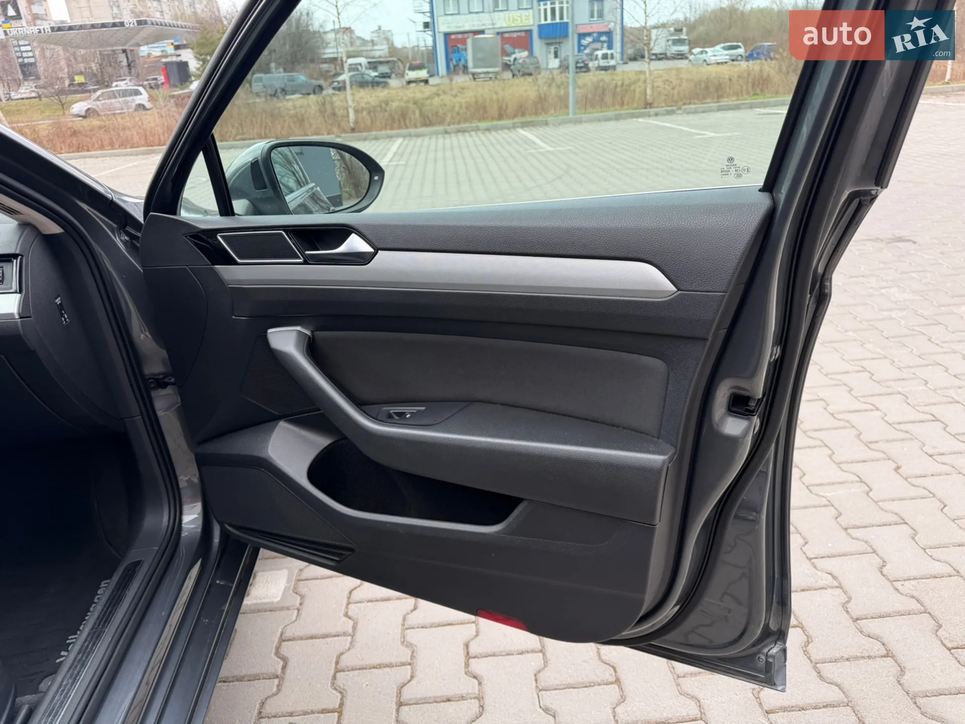 2016 Volkswagen Passat - мініатюра 18