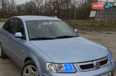 Седан Volkswagen Passat 1999 в Львові