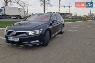 Універсал Volkswagen Passat 2016 в Луцьку
