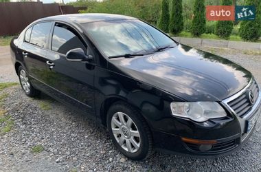 Седан Volkswagen Passat 2008 в Жовкве