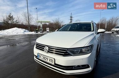 Универсал Volkswagen Passat 2015 в Львове