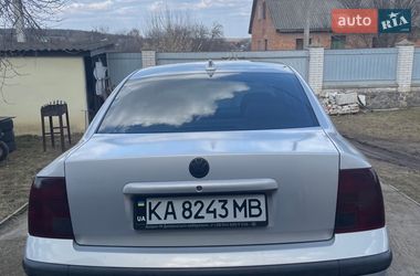 Седан Volkswagen Passat 1998 в Фастове