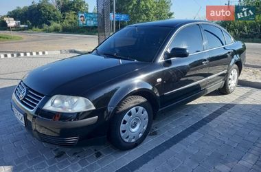 Седан Volkswagen Passat 2002 в Подгайцах
