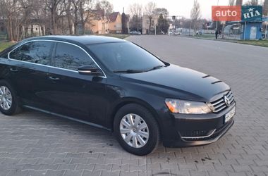 Седан Volkswagen Passat 2011 в Черноморске