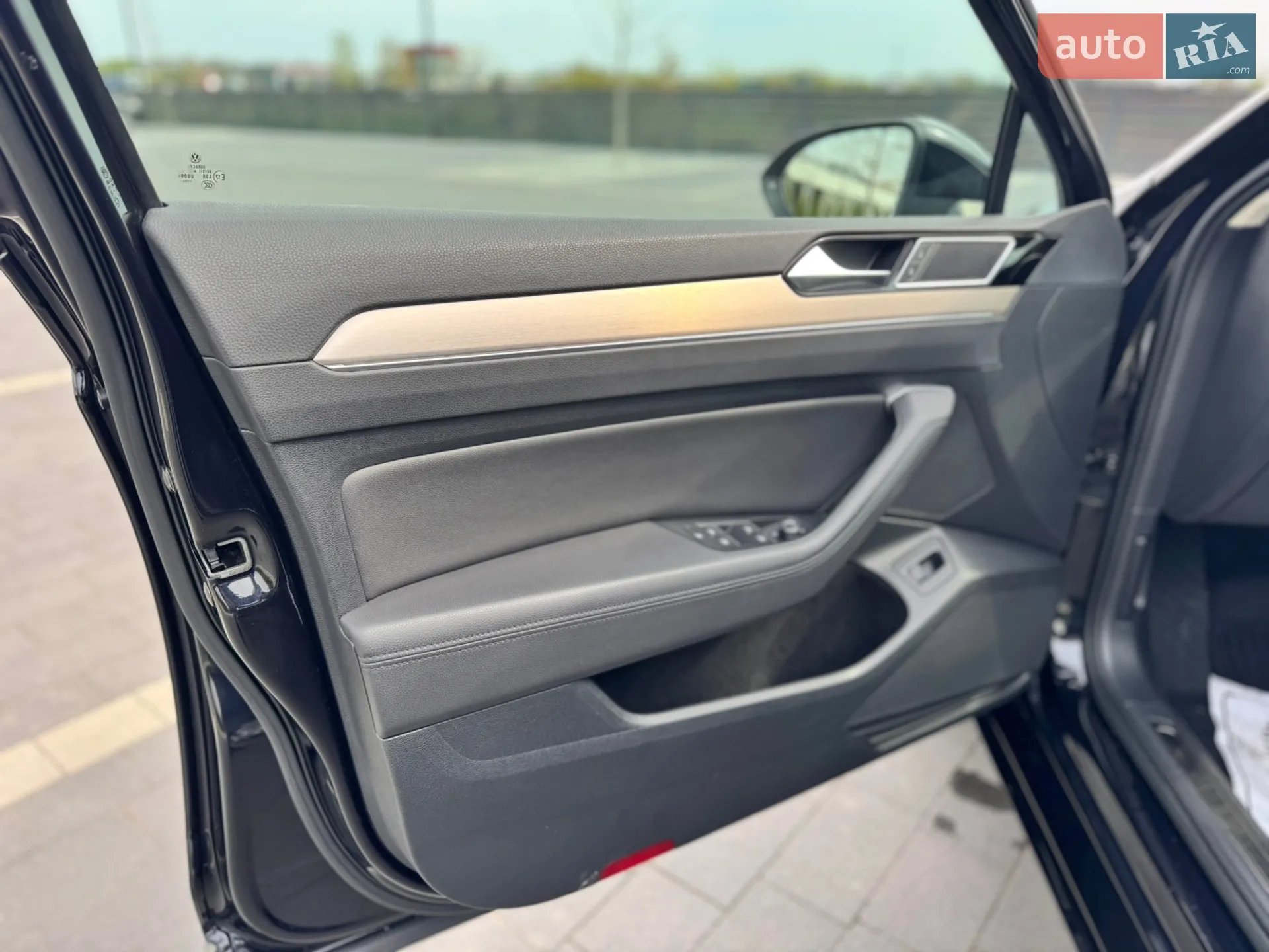 2016 Volkswagen Passat - мініатюра 24