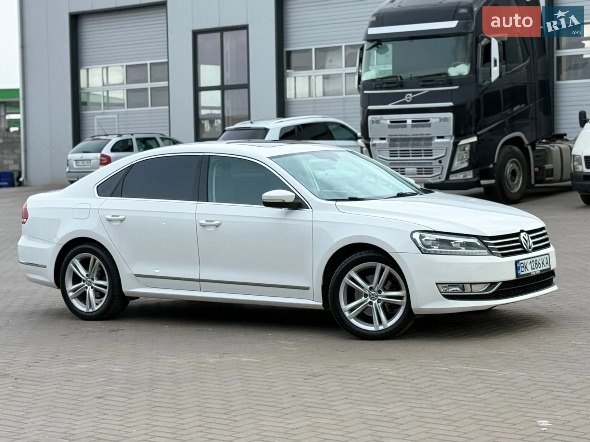 2014 Volkswagen Passat - мініатюра 9