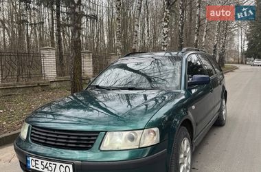 Універсал Volkswagen Passat 1997 в Чернівцях