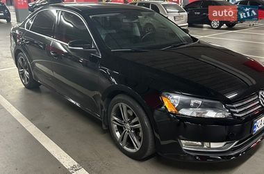 Седан Volkswagen Passat 2013 в Києві