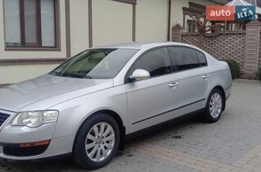 Седан Volkswagen Passat 2005 в Тульчині