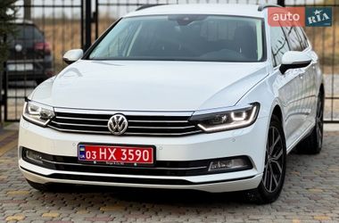 Універсал Volkswagen Passat 2016 в Дрогобичі