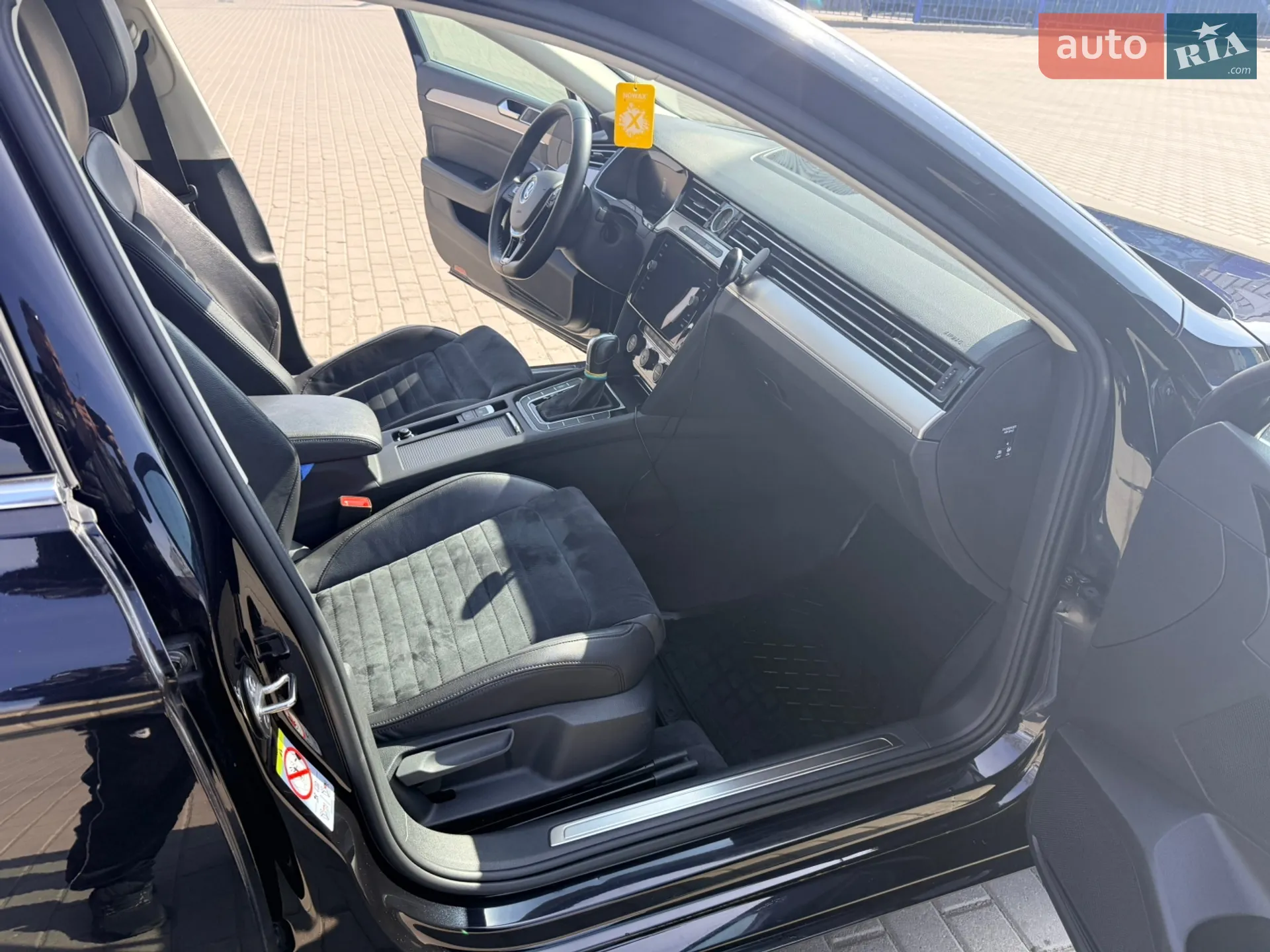2019 Volkswagen Passat - мініатюра 19
