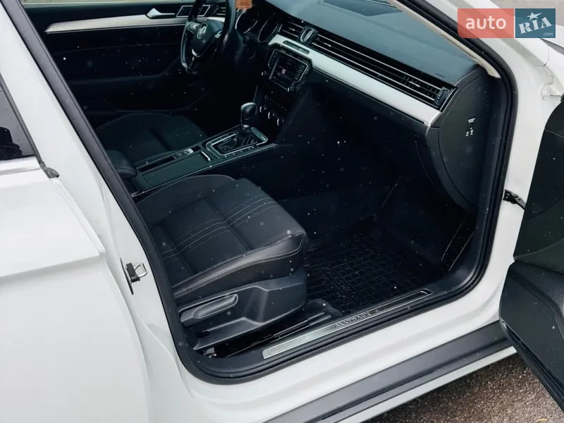 Volkswagen Passat 2016 VIN WVWZZZ3CZHE101094 фото оголошення 18 з 66
