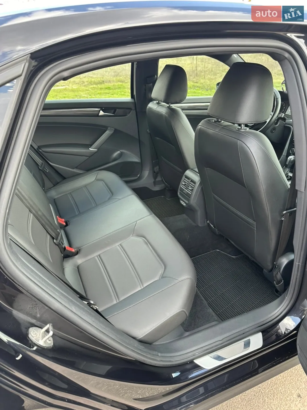 2021 Volkswagen Passat - мініатюра 11