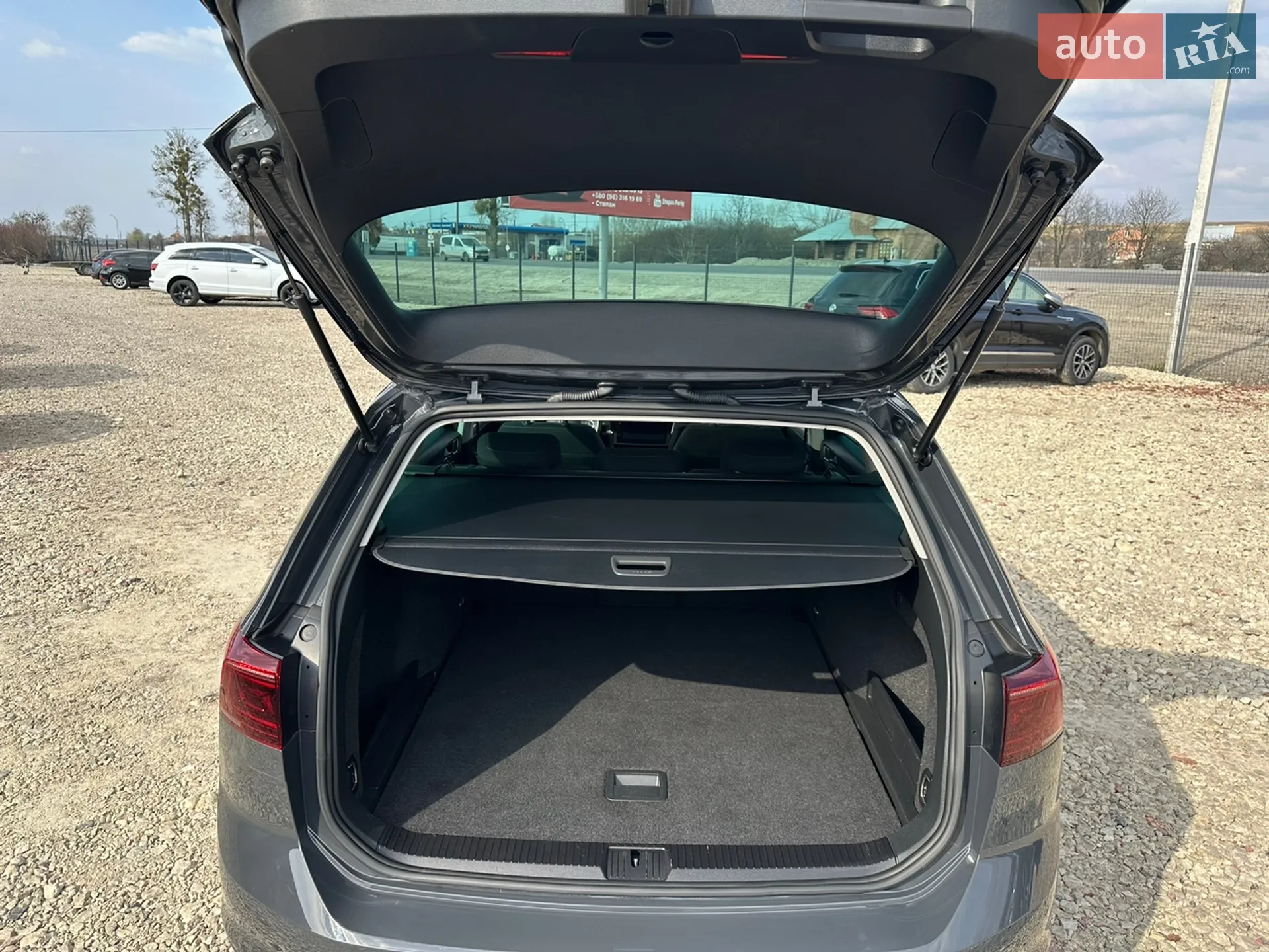 2021 Volkswagen Passat - мініатюра 19