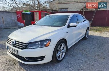 Седан Volkswagen Passat 2012 в Перещепині