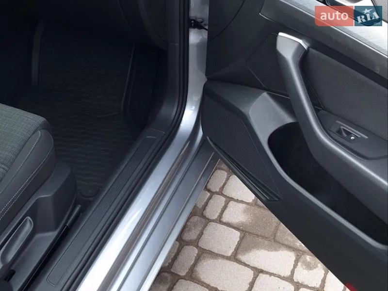 Volkswagen Passat 2020 VIN WVWZZZ3CZLE068479 фото оголошення 36 з 82