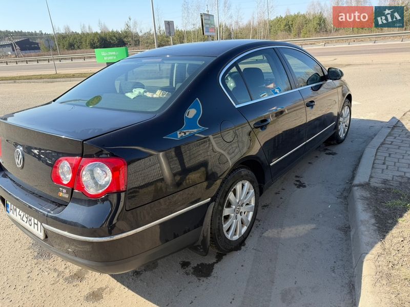 Седан Volkswagen Passat 2008 в Житомире