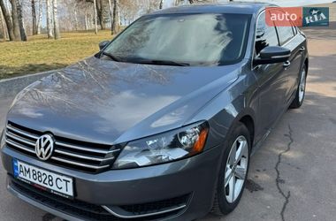 Седан Volkswagen Passat 2013 в Житомире
