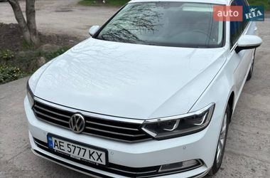 Универсал Volkswagen Passat 2016 в Днепре