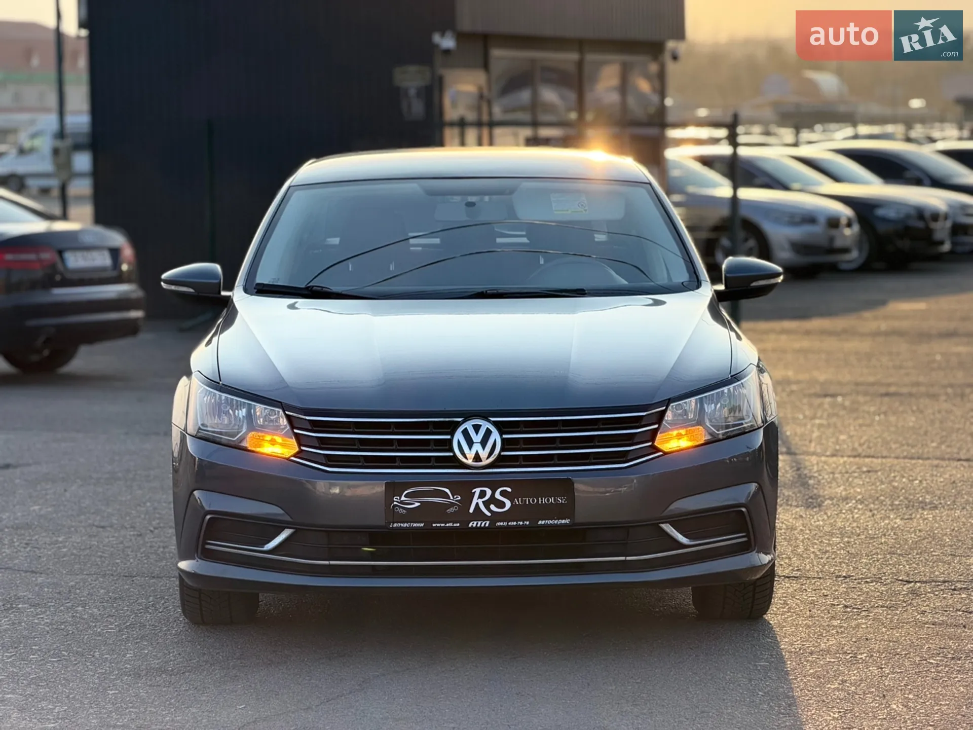 2016 Volkswagen Passat - мініатюра 2