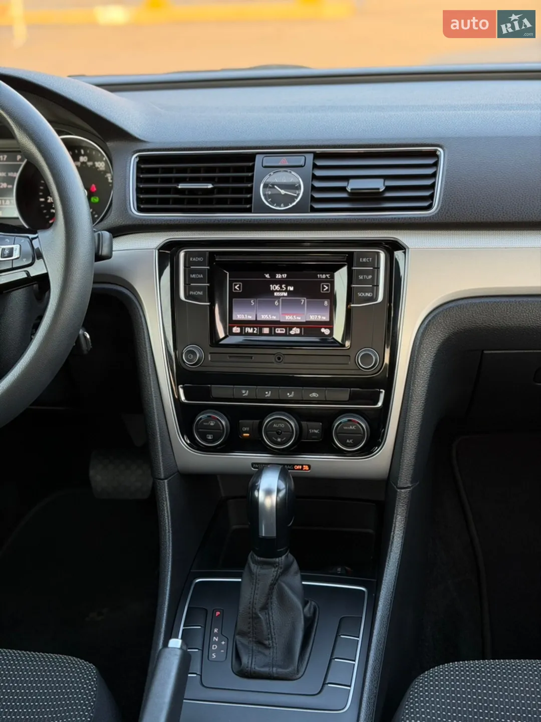 2016 Volkswagen Passat - мініатюра 23