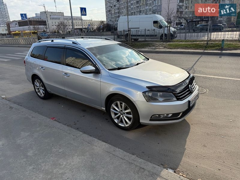 Volkswagen Passat 2011