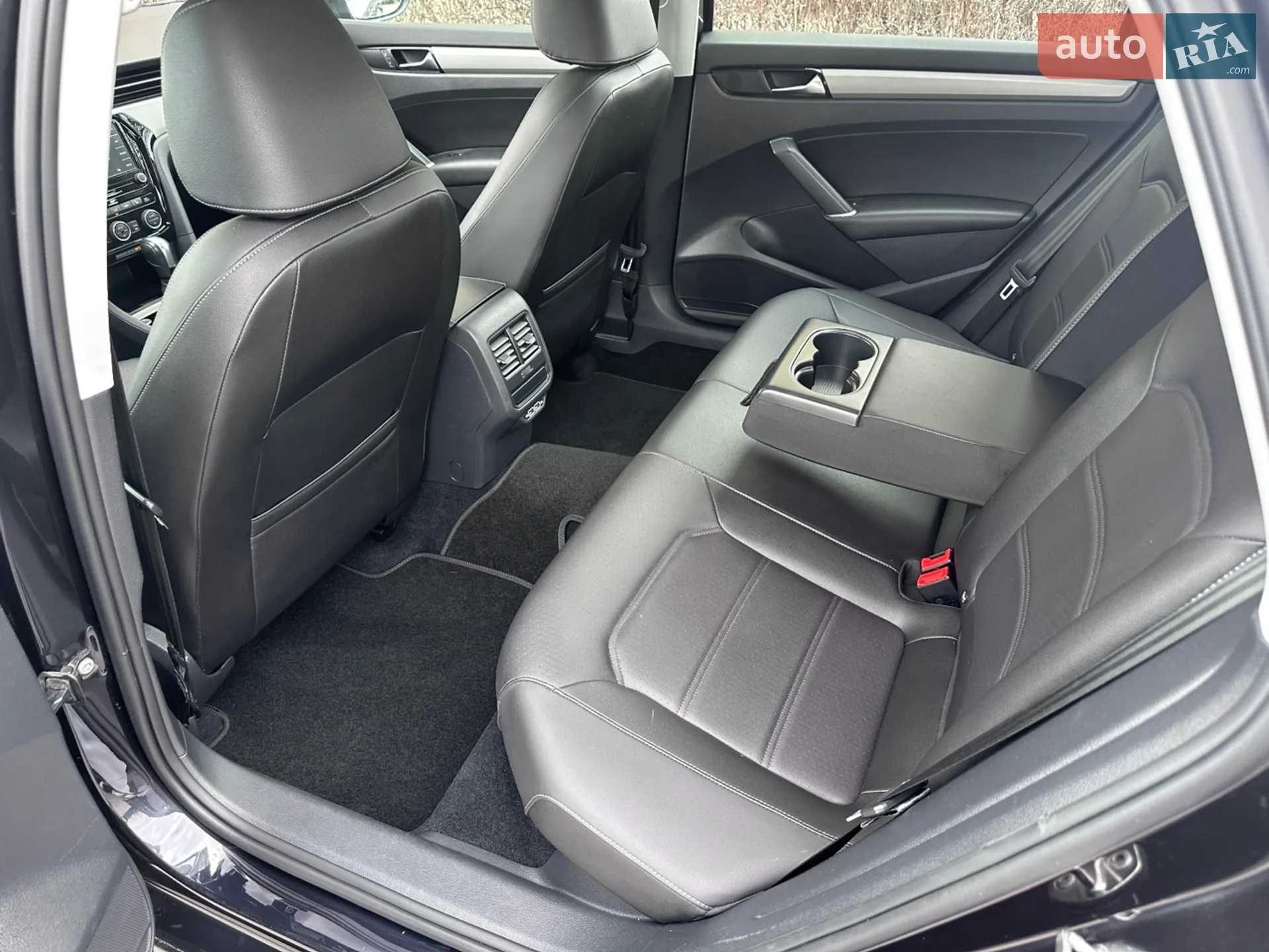 2021 Volkswagen Passat - мініатюра 15