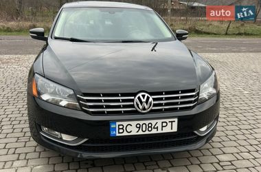 Седан Volkswagen Passat 2012 в Стрые