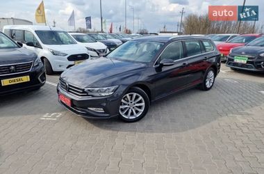 Універсал Volkswagen Passat 2020 в Вінниці
