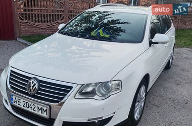 Универсал Volkswagen Passat 2010 в Днепре