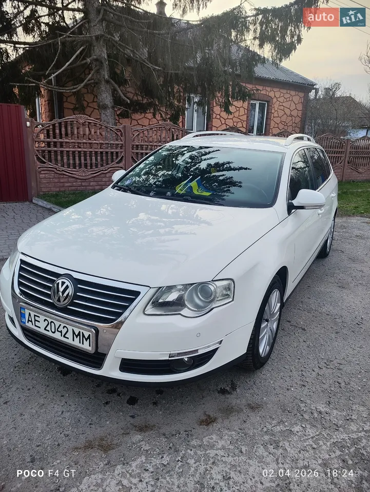 2010 Volkswagen Passat - мініатюра 31