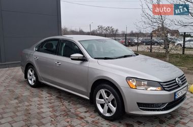 Седан Volkswagen Passat 2014 в Запоріжжі