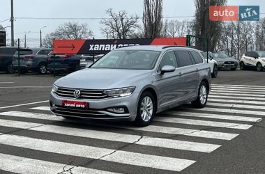 Універсал Volkswagen Passat 2020 в Одесі