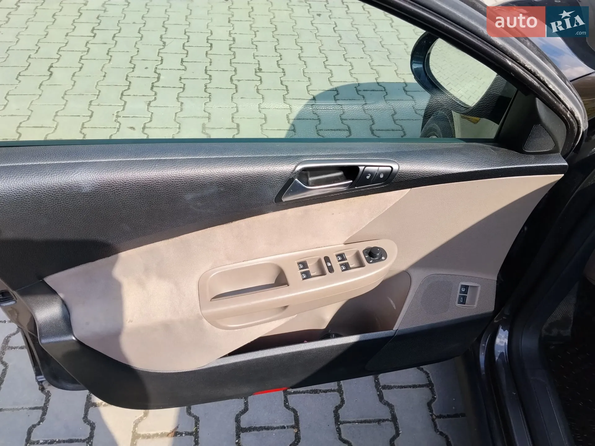 2010 Volkswagen Passat - мініатюра 30