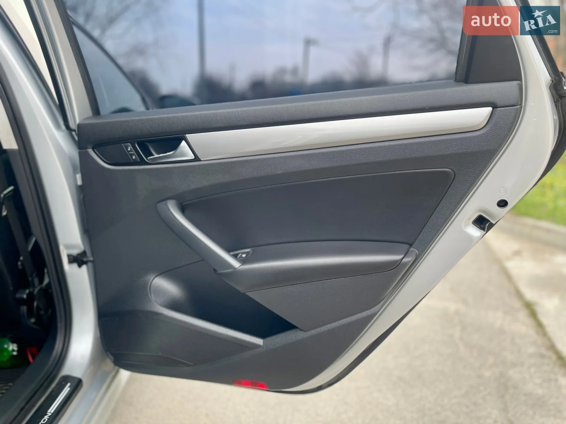 2013 Volkswagen Passat - мініатюра 16