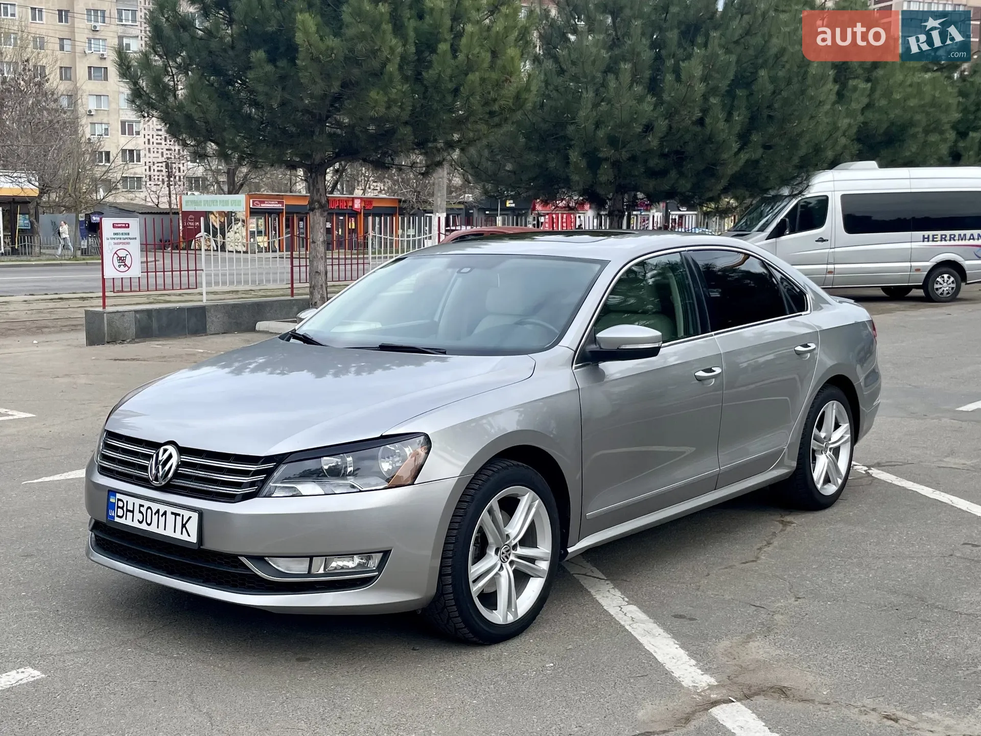 2013 Volkswagen Passat - мініатюра 2