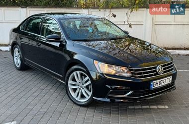 Седан Volkswagen Passat 2016 в Одесі