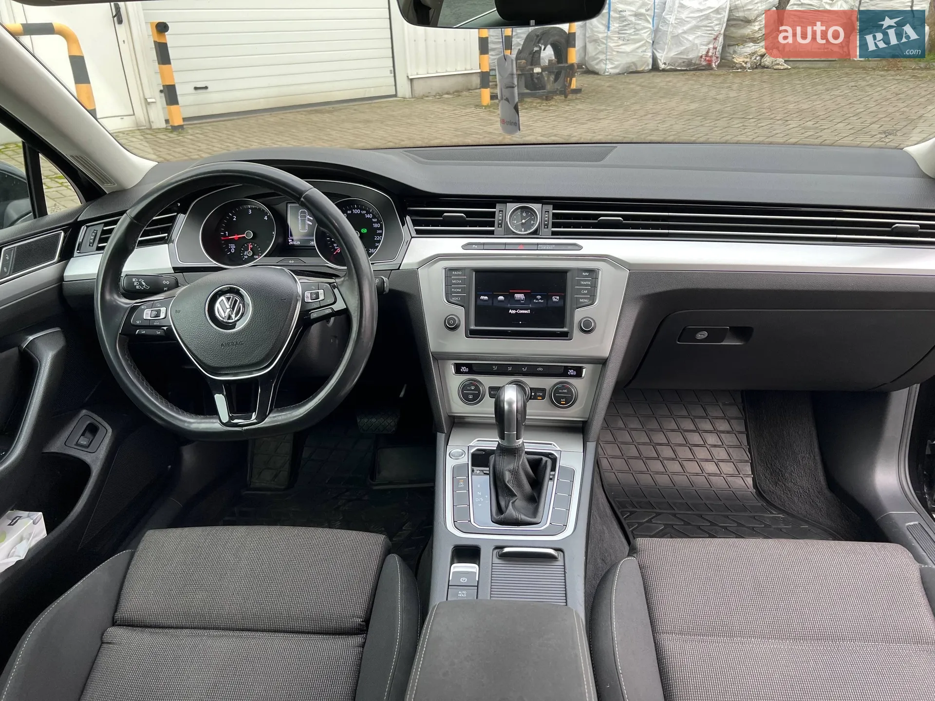 2016 Volkswagen Passat - мініатюра 36
