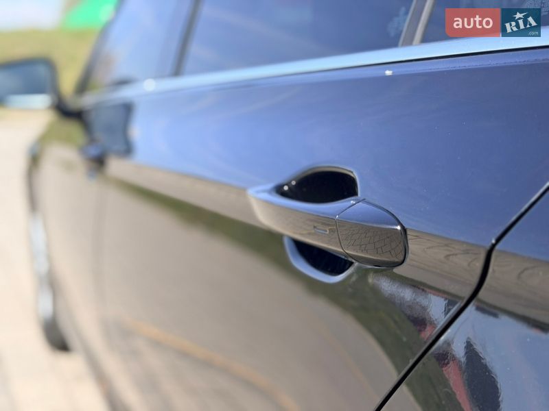 Универсал Volkswagen Passat 2020 в Львове