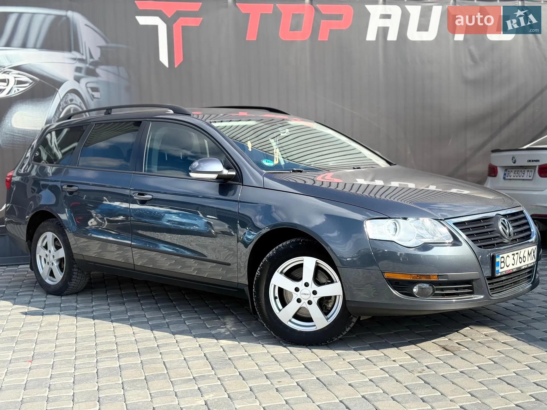 2010 Volkswagen Passat - мініатюра 6
