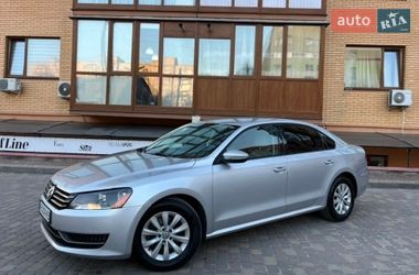 Седан Volkswagen Passat 2012 в Виннице