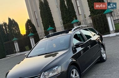 Універсал Volkswagen Passat 2012 в Дубні