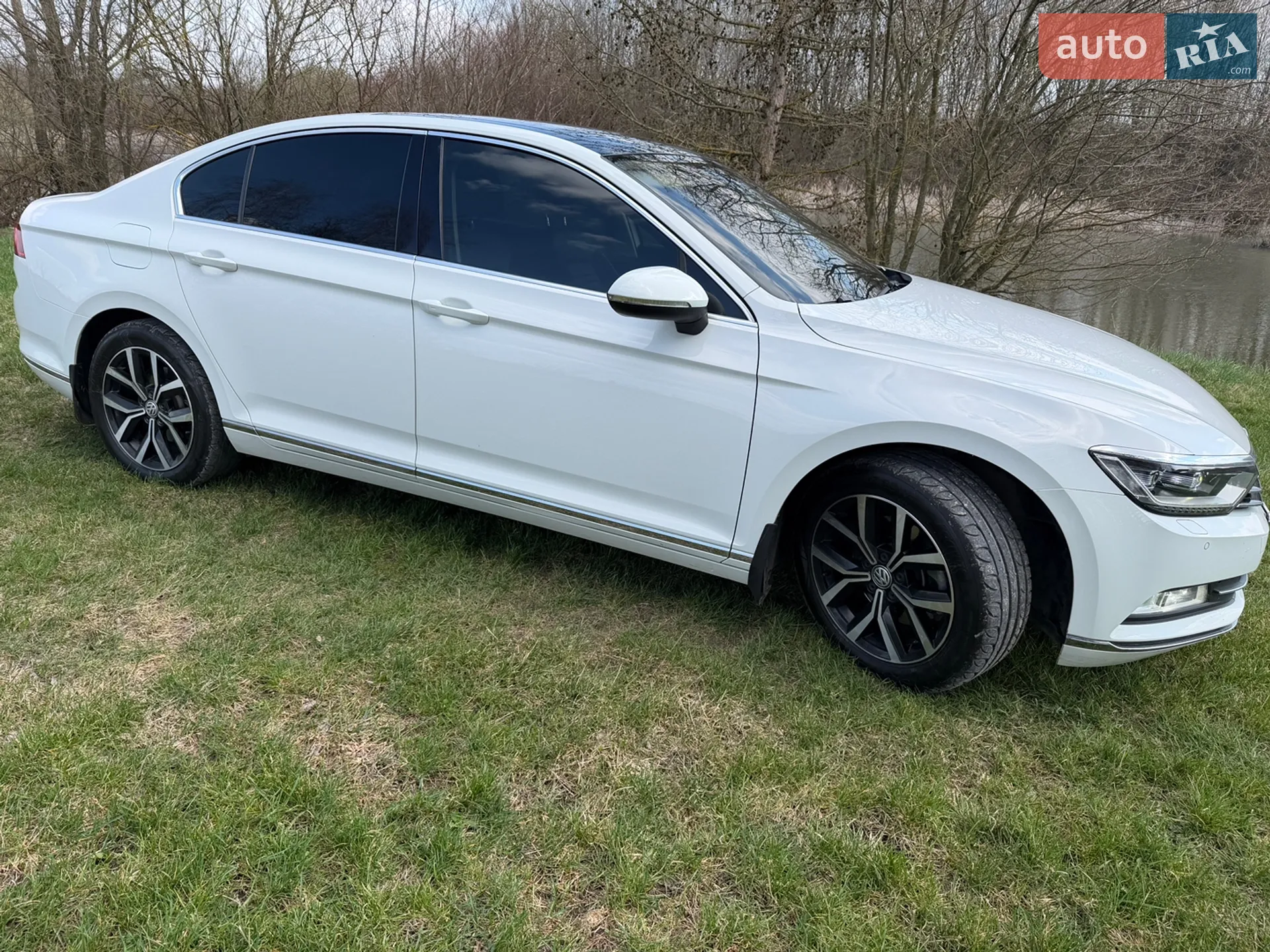 2017 Volkswagen Passat - мініатюра 3