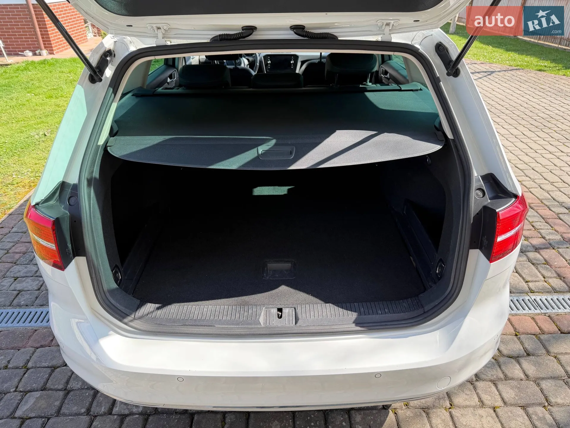 2018 Volkswagen Passat - мініатюра 18