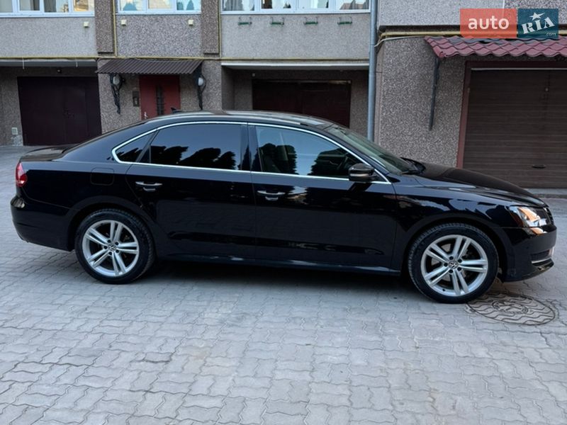 Седан Volkswagen Passat 2013 в Тернополе