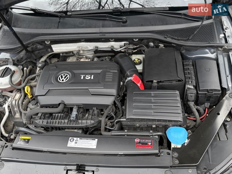 Седан Volkswagen Passat 2016 в Одессе